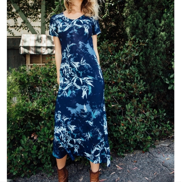 Novella Royale Floral Hawaiian Print Blue Asymmetrical Maxi Short Sleeve Dress - Picture 11 of 11